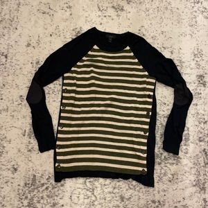 Jcrew women’s xs sweater. Navy blue, green white stripe
